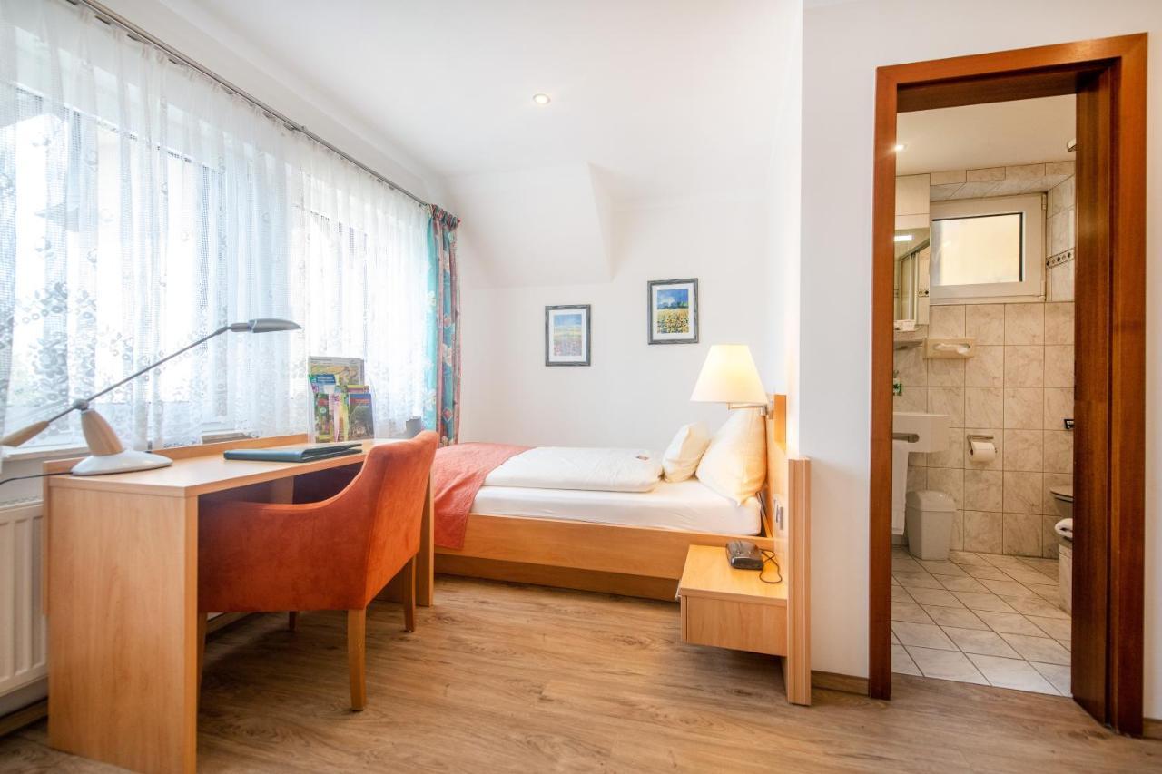 Waldesblick, Hotel-Restaurant Lahr  Quarto foto